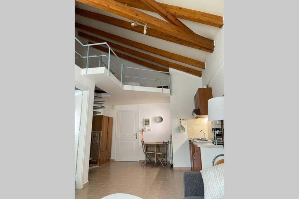 Attic Studio Stay Kalamata Exterior foto